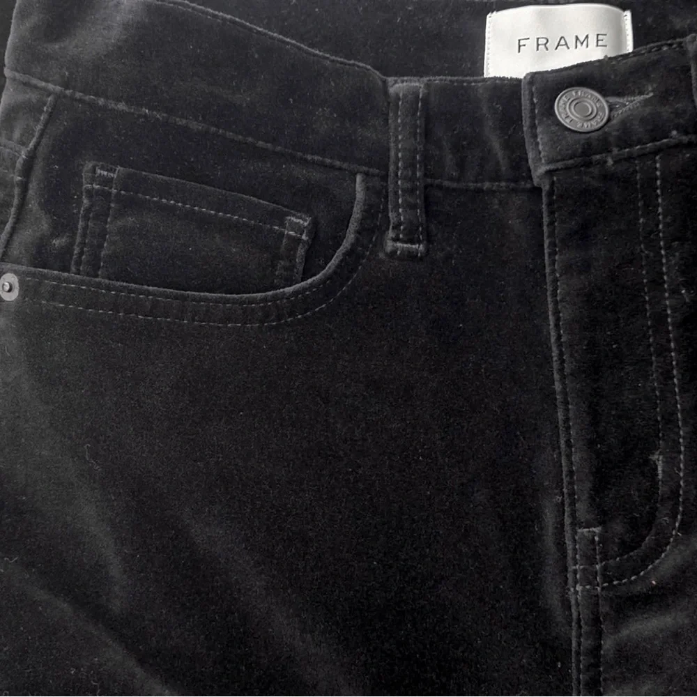 Frame Le Crop Black Velvet Mini Bootcut Jeans Five Pocket Womens Size 28 - Picture 5 of 7